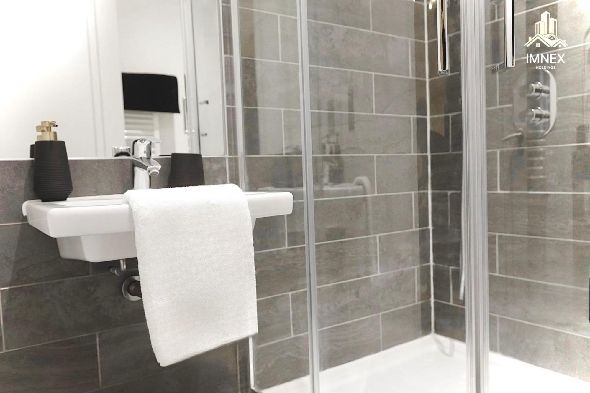2Br Luxury Flat Belfast City Centre , Free Snacks & Free Netflix Zewnętrze zdjęcie